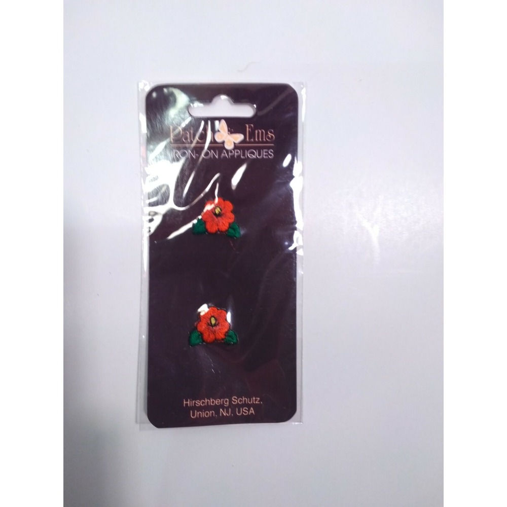 Patch Ems Iron-On Appliques Daisy Leaves Red and Green Small New AP4797-30